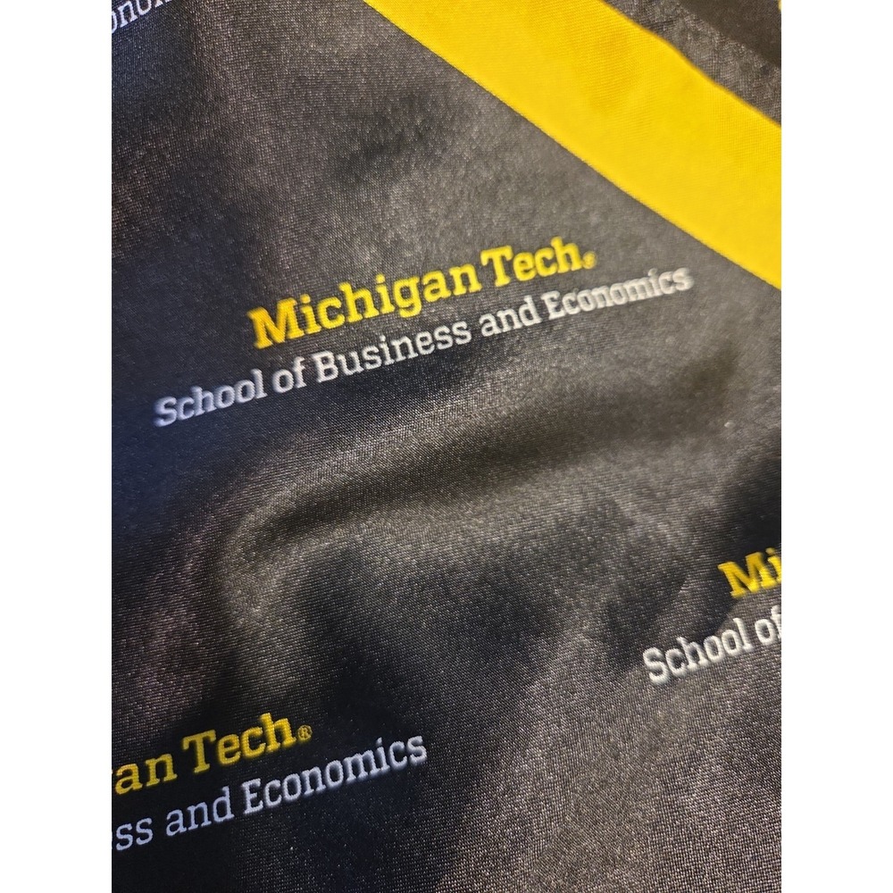 MICHIGAN TECH School Of Business Ascot Style ‎ Scarf 34x24
